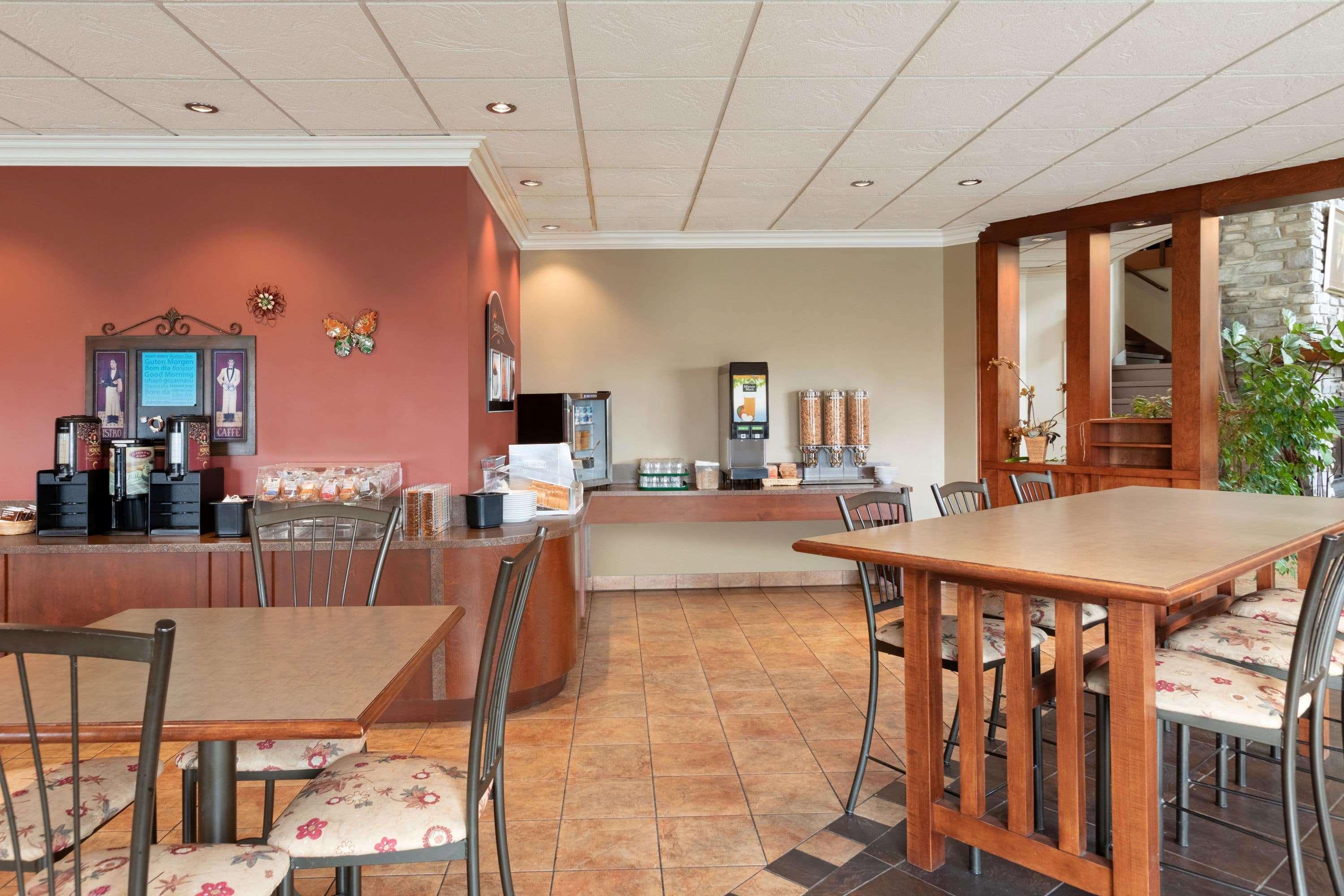 Days Inn By Wyndham Montmagny Εξωτερικό φωτογραφία