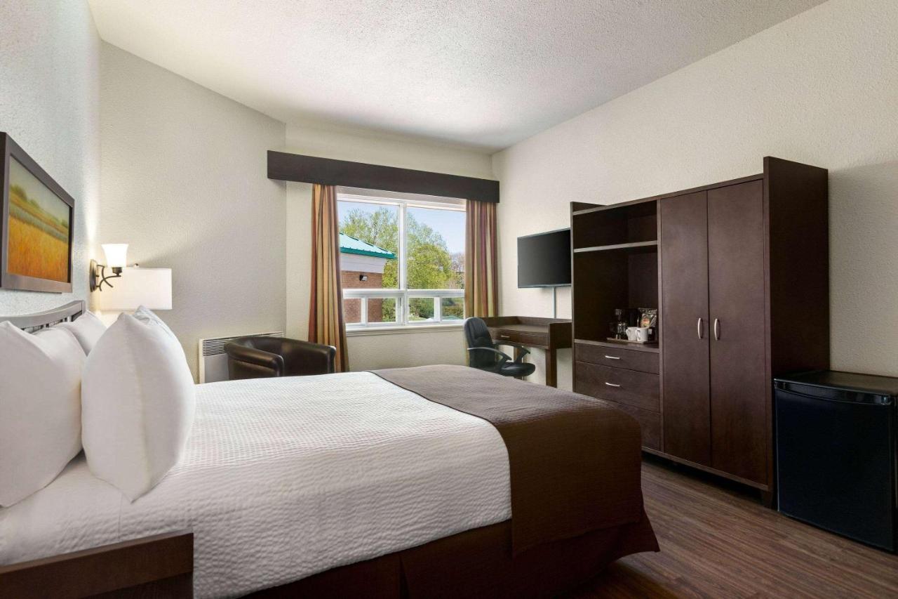 Days Inn By Wyndham Montmagny Εξωτερικό φωτογραφία